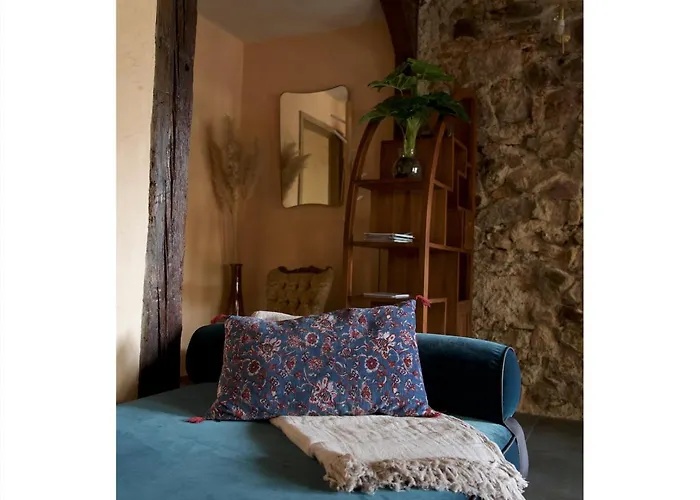 Apartamento & Quiet, Full For 2 L'escapade Fleurie